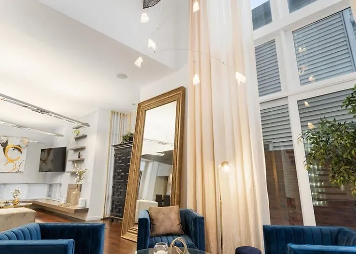 Ferienhaus 5br 5ba Architectural Estate-theatre Gym Rooftop *