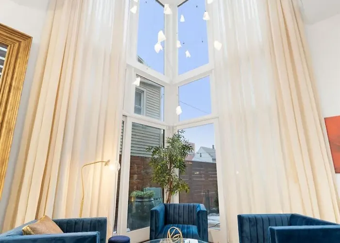 5br 5ba Architectural Estate-theatre Gym Rooftop