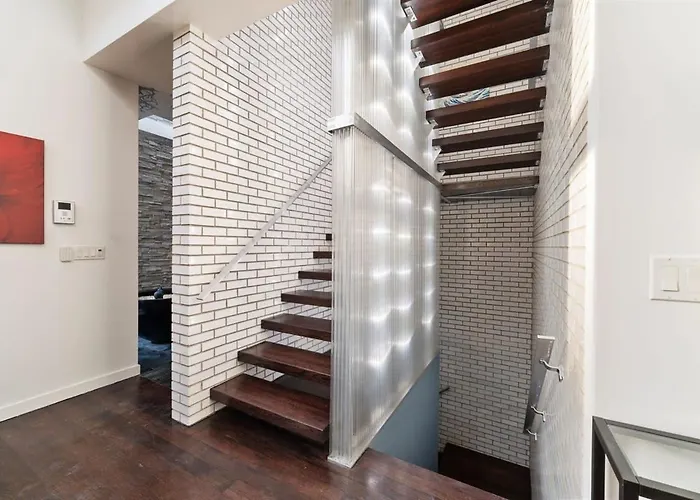 5br 5ba Architectural Estate-theatre Gym Rooftop * Chicago